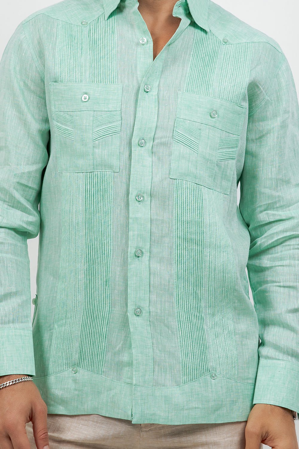 Multi-Pleat Linen Guayabera Long Sleeve Two Pocket