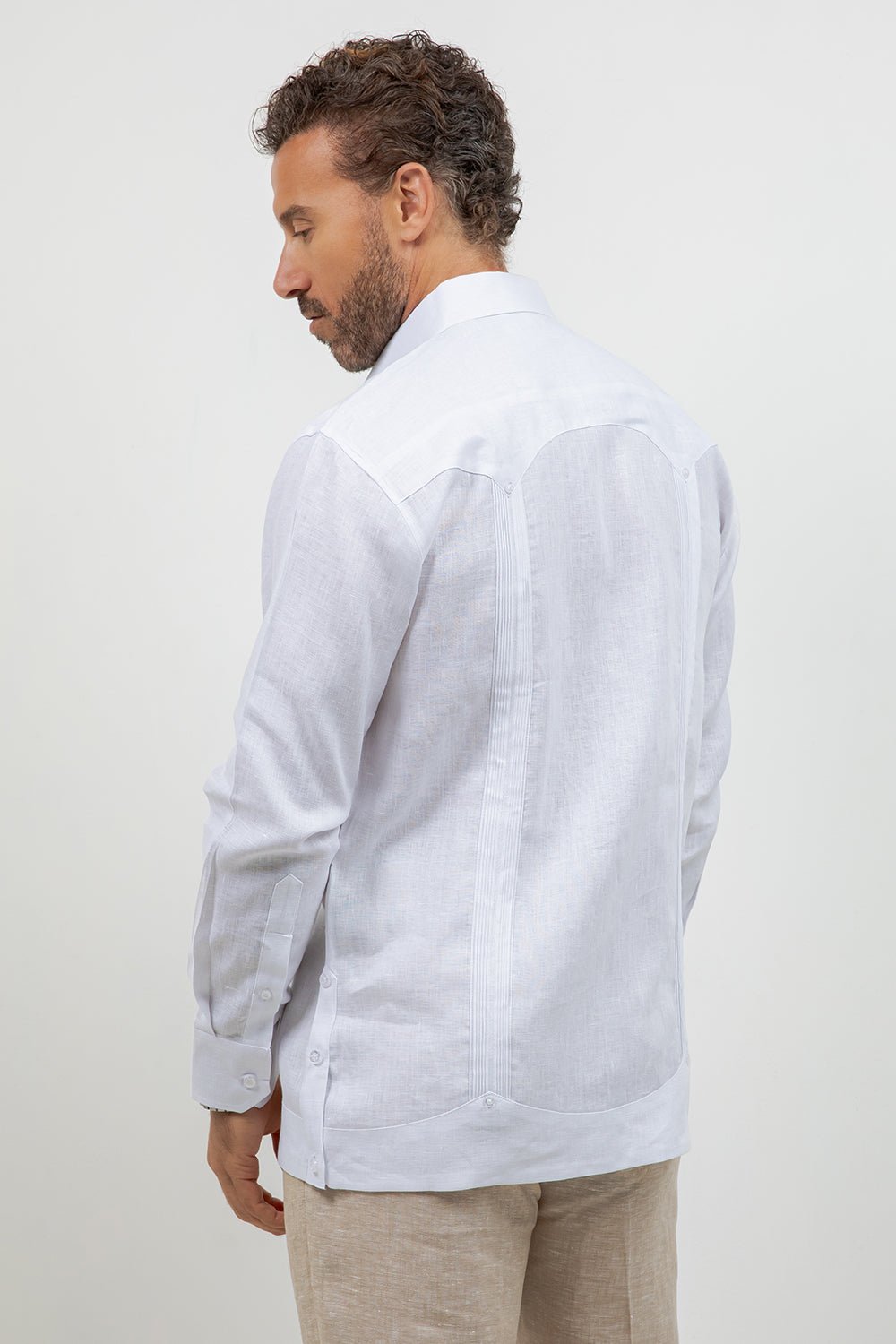Multi-Pleat Linen Guayabera Long Sleeve Two Pocket