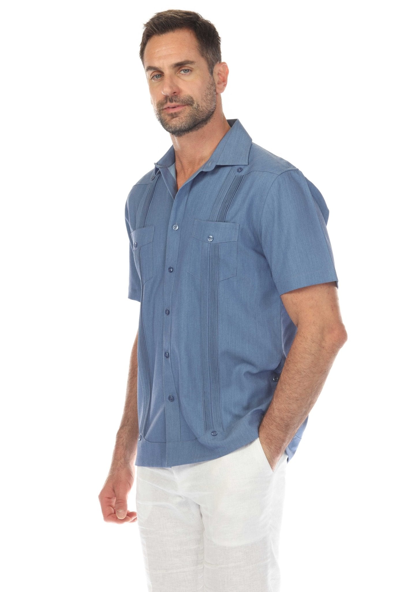 Men's Two-Pocket Chambray Guayamisa Shirt with Pleating