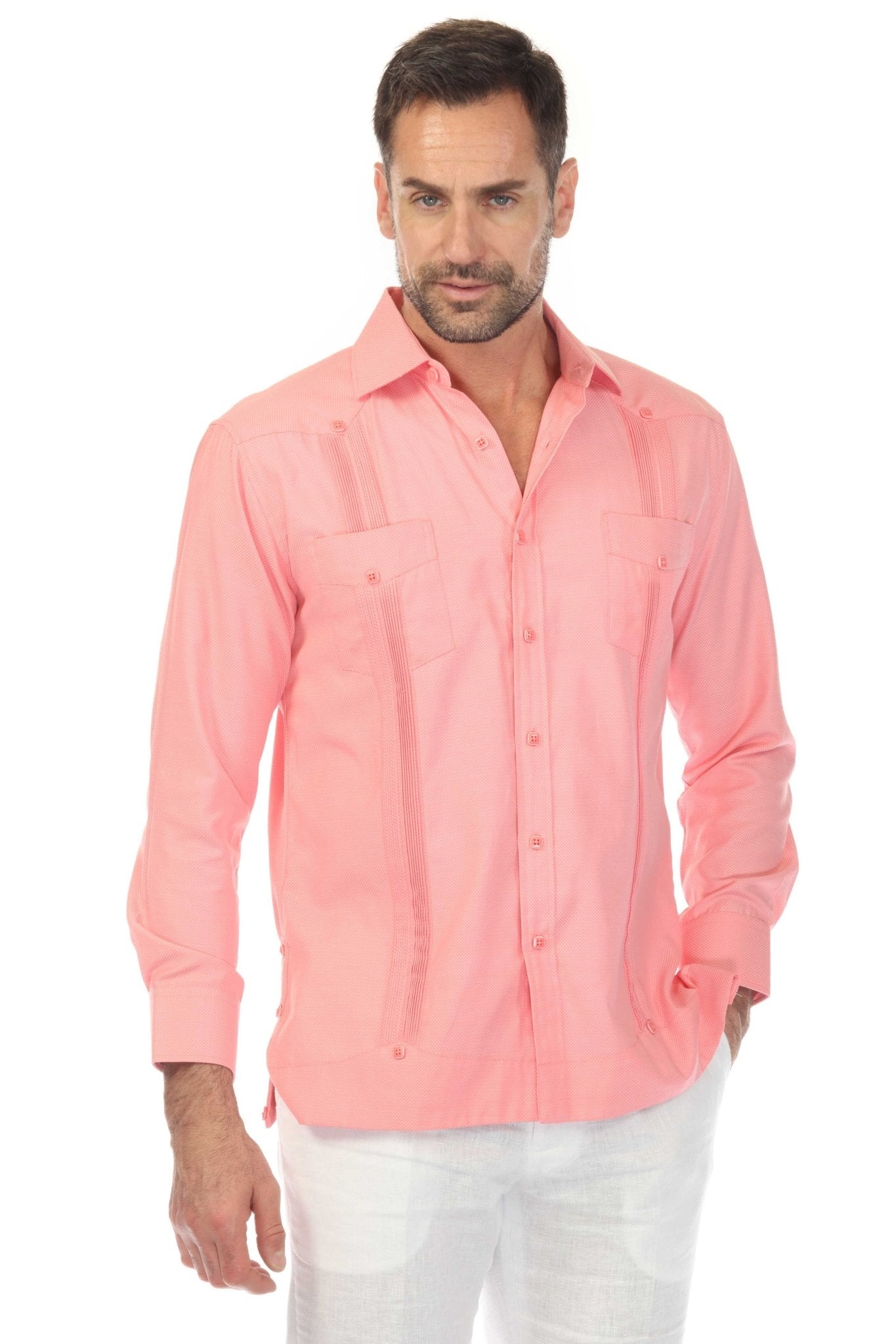 Guayabera elegante de dos bolsillos para hombre con textura y botones cuadrados finos