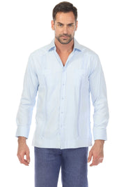 Guayabera elegante de dos bolsillos para hombre con textura y botones cuadrados finos