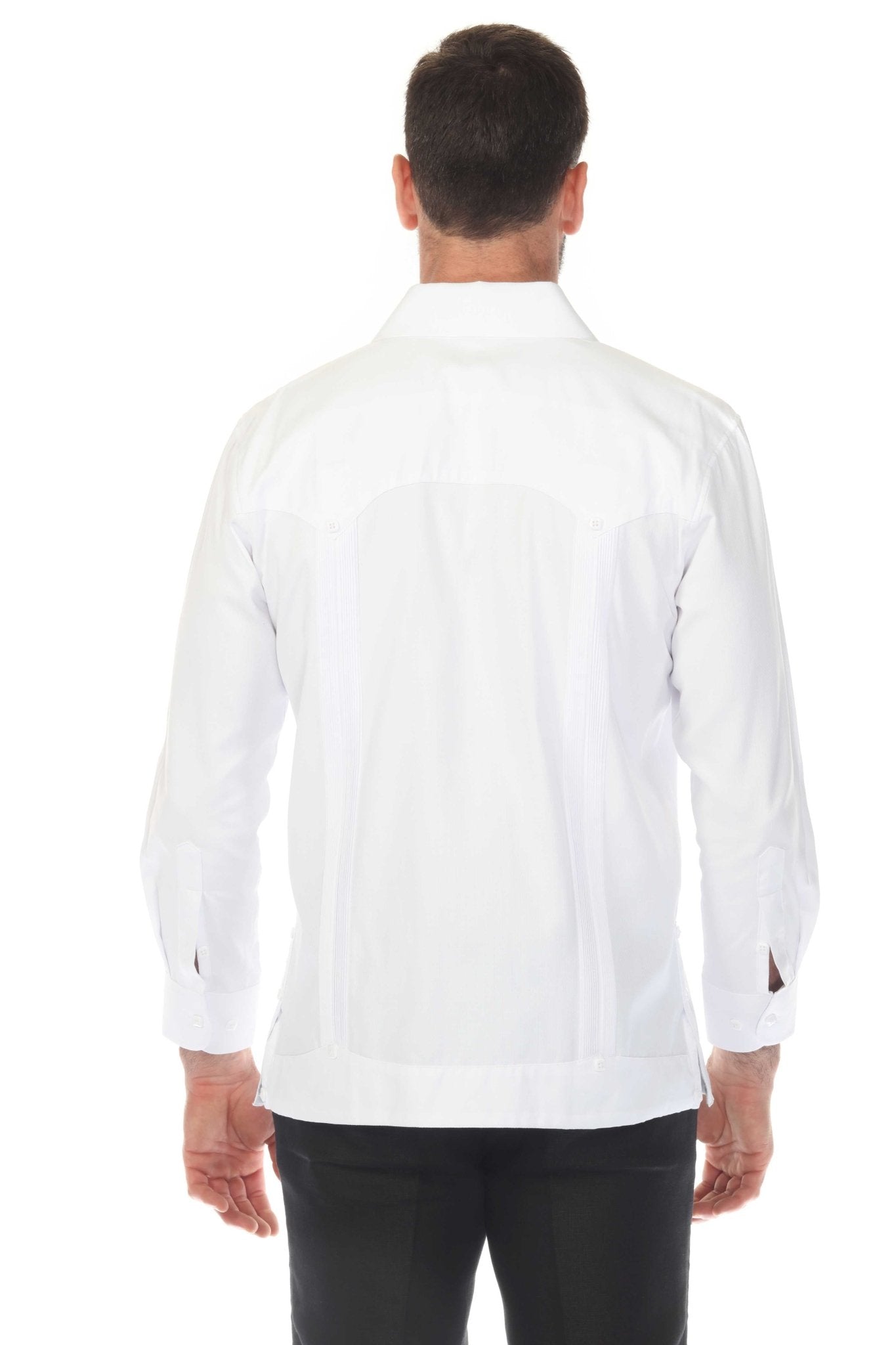 Guayabera elegante de dos bolsillos para hombre con textura y botones cuadrados finos