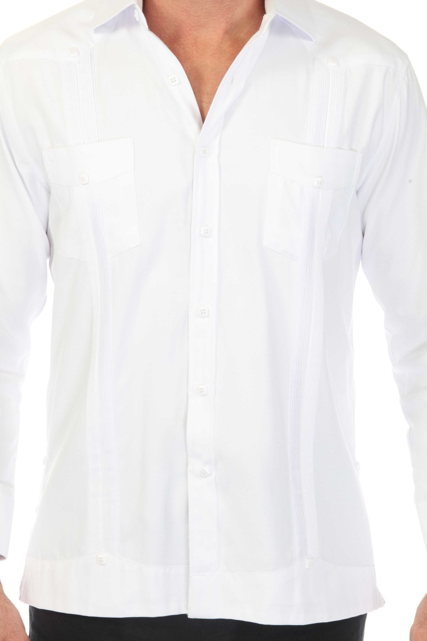 Guayabera elegante de dos bolsillos para hombre con textura y botones cuadrados finos