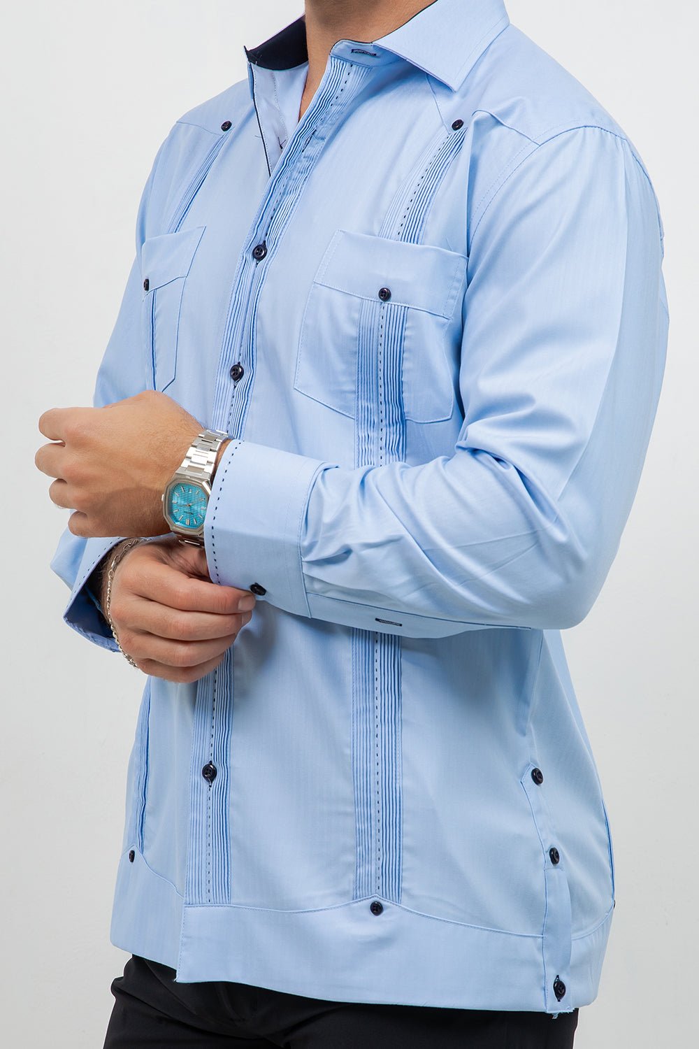 Cotton Blend Guayabera Long Sleeve Two Pocket Contrast Stitching