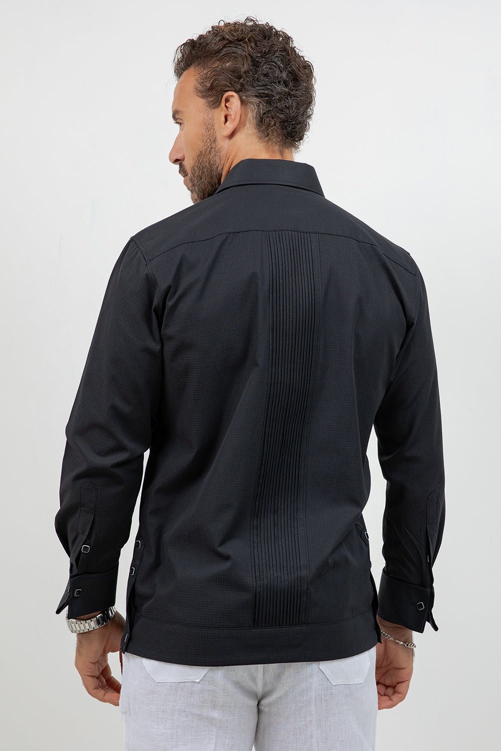 Men's black cotton blend guayabera shirt, long sleeve, two chest pockets, Mojito Collection