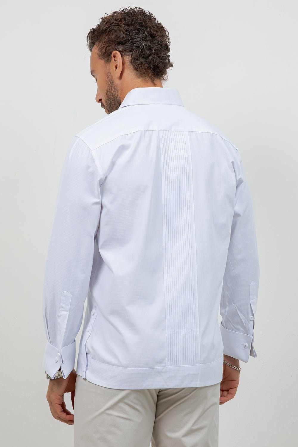 Men's white cotton blend guayabera shirt, long sleeve, two chest pockets, Mojito Collection
