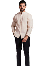 Camisa de manga larga con cuello mandarín y mezcla de lino con trama cruzada
