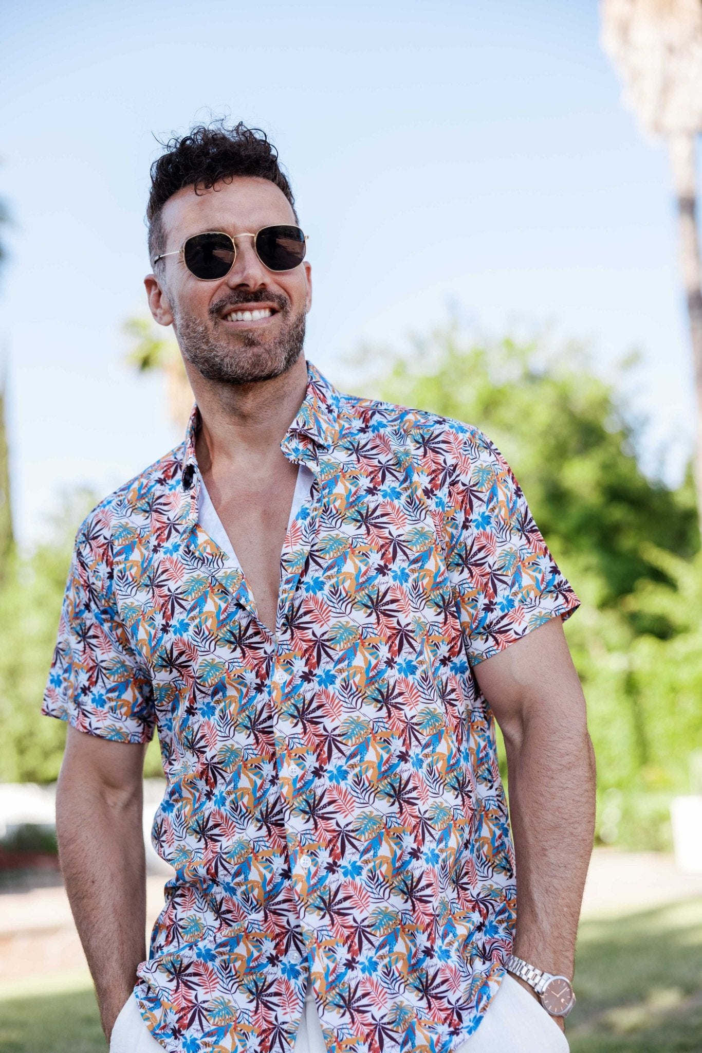 Camisa de manga corta con estampado moderno texturizado