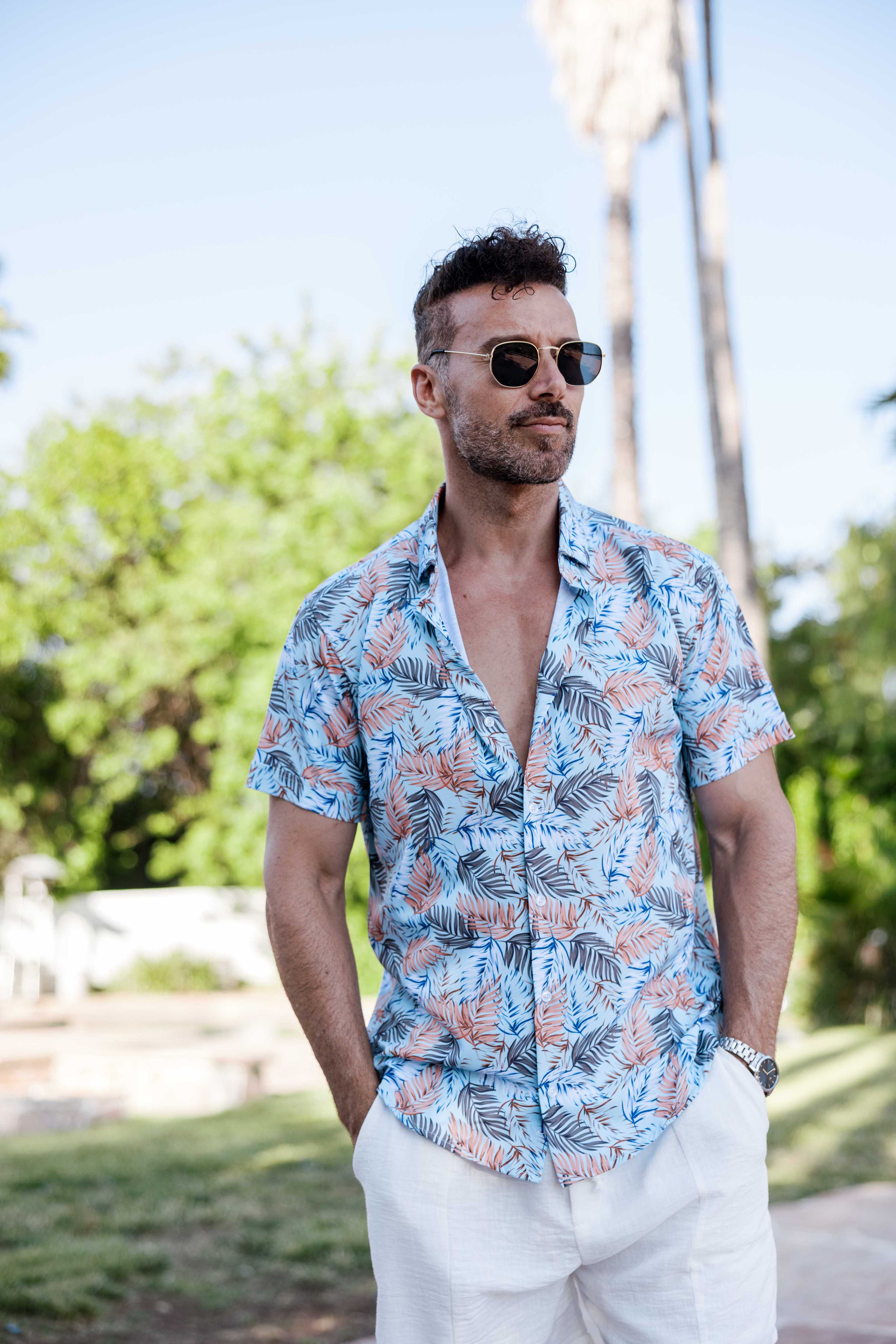 Mojito Lightweight Modern Multi Leaf Pattern Print Stretch Shirt
