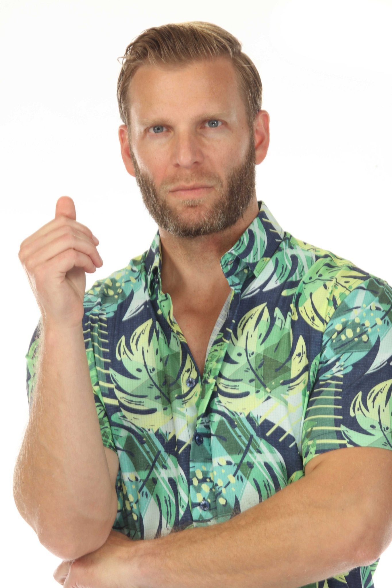 Camisa elástica con estampado elegante de manga corta para hombre