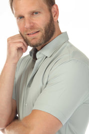 Men’s Classic 4-Way Stretch Short Sleeve Shirt