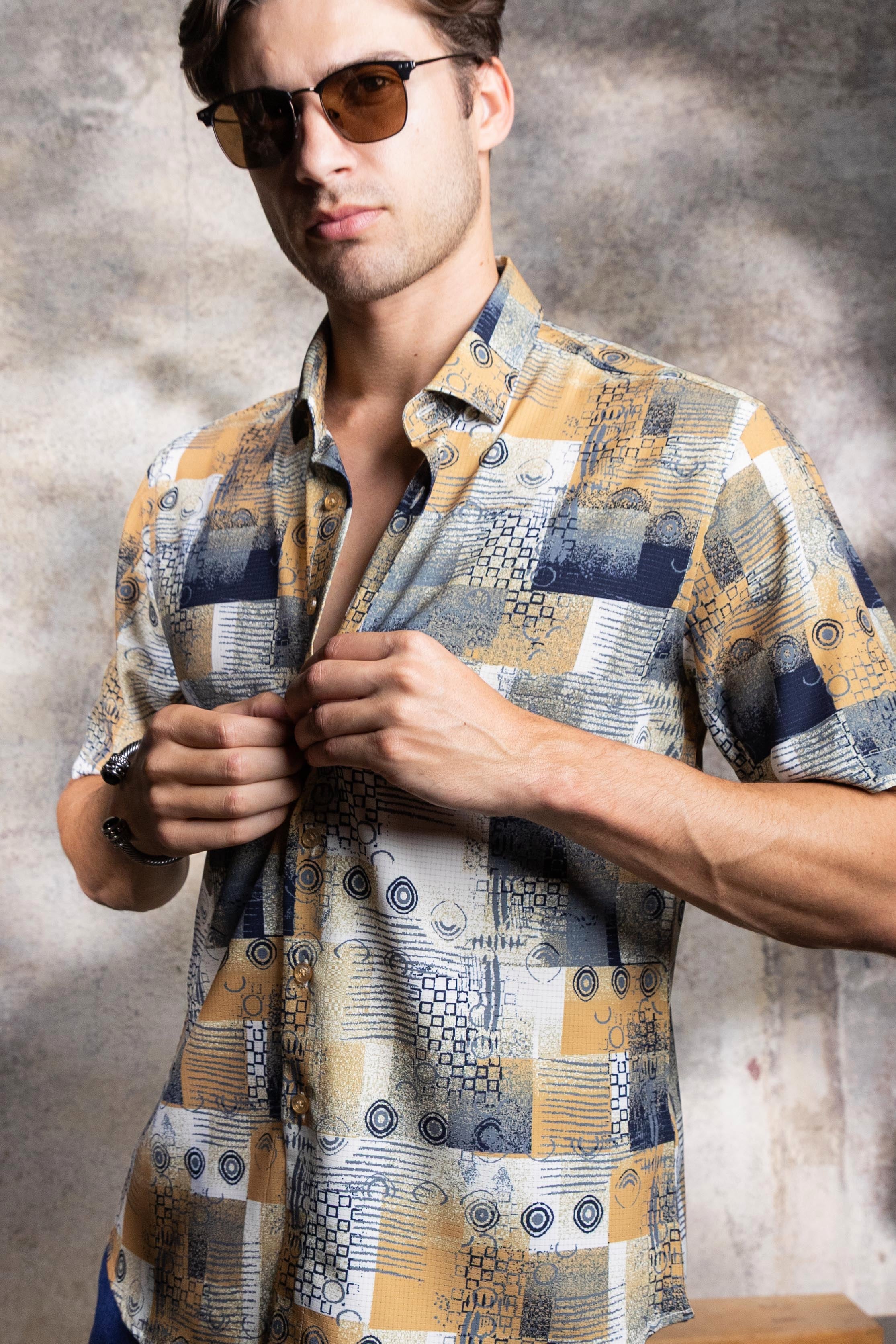 Men’s Black Champagne 4-Way Stretch Short Sleeve Shirt