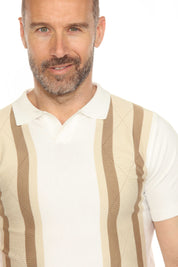 Polo informal con estampado de rayas texturizadas y elegante