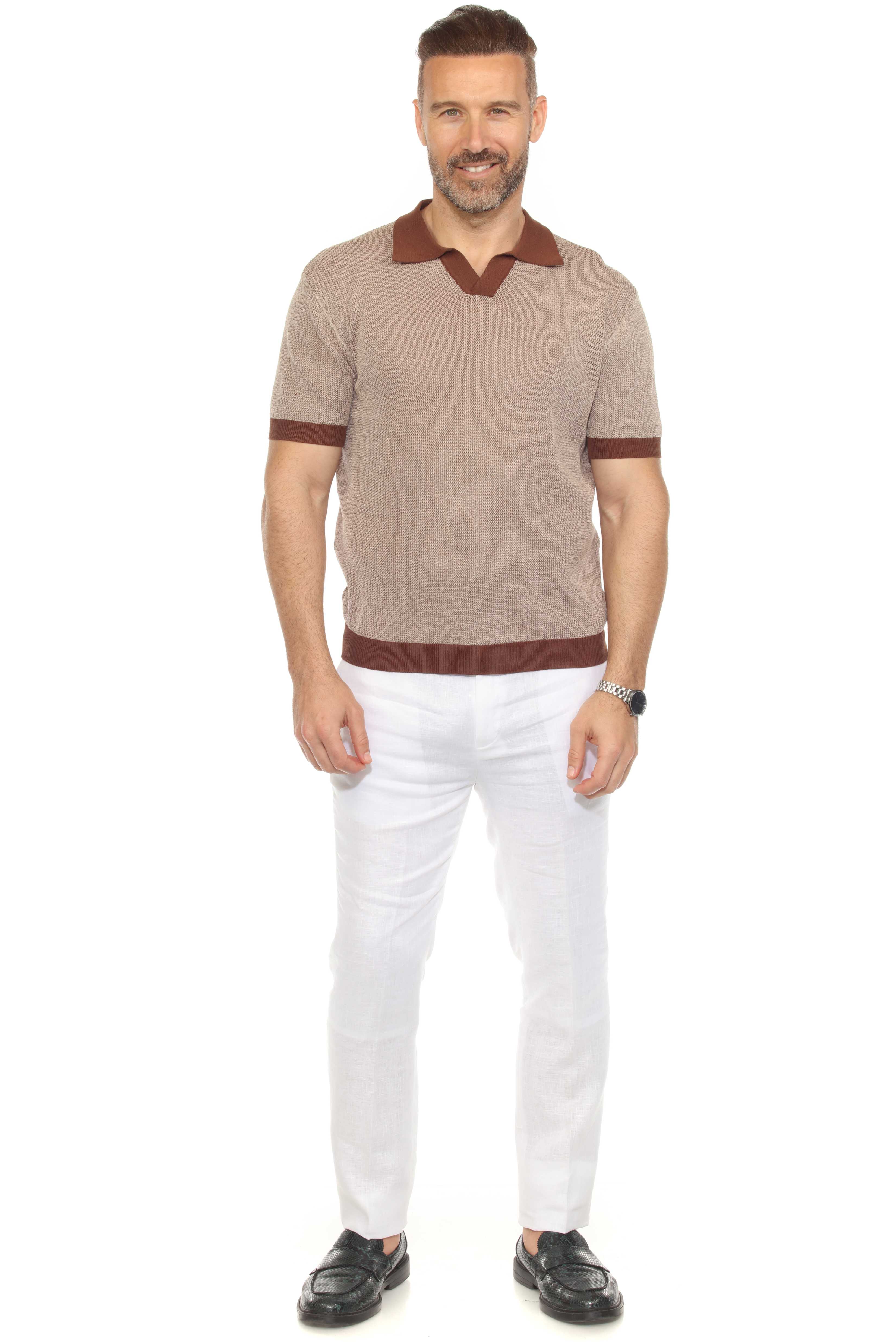 Stylish Premium Knit Polo Shirt with Contrast Color Combination