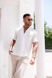 Polo elegante de primera calidad para hombre con moderno patrón de punto trenzado texturizado