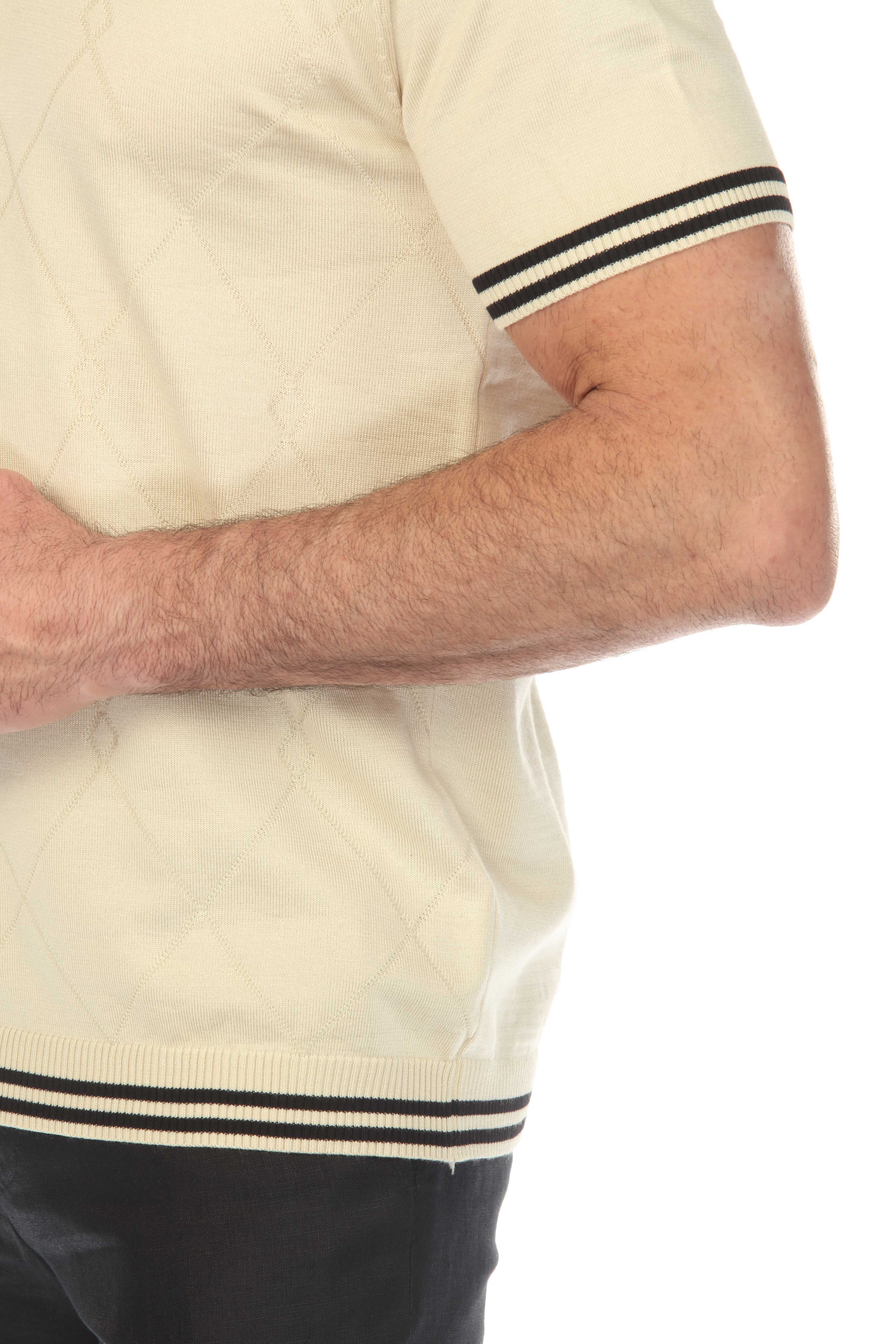 Men's Stylish Premium Knit Textured Polo Shirt with Stripe Accents