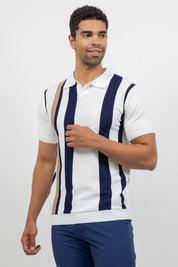 Polo informal con estampado de rayas texturizadas y elegante