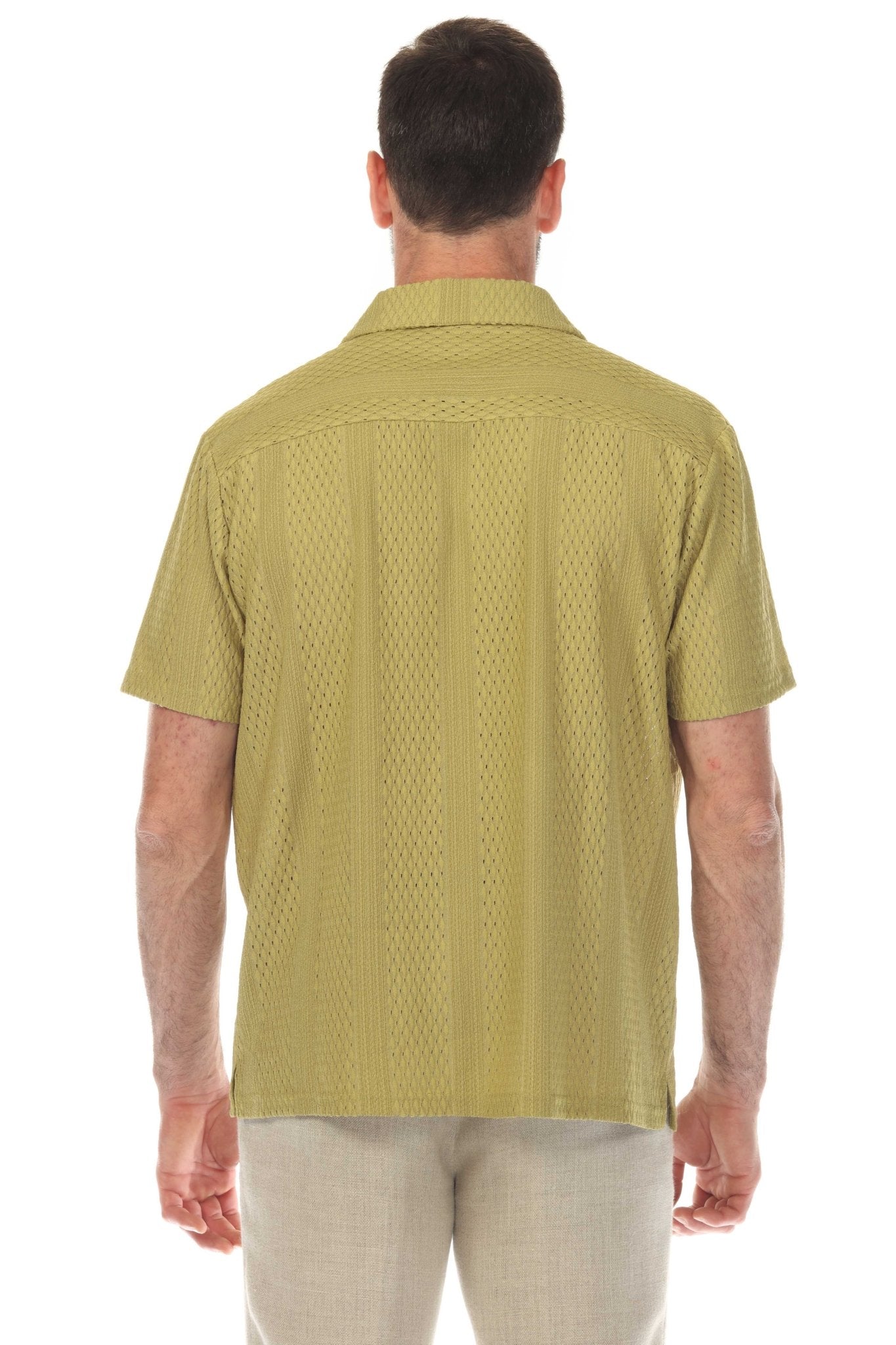 Men's Textured Button Down Knit Shirt