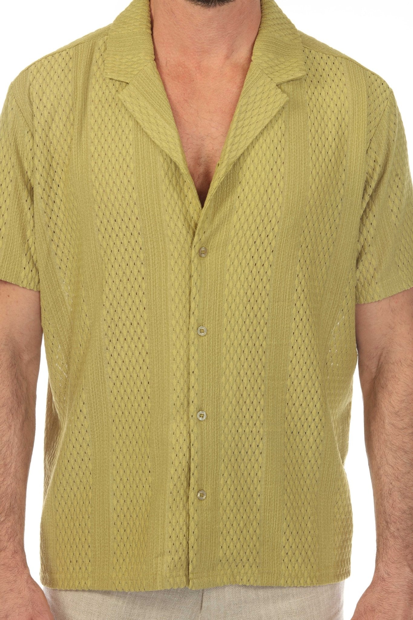 Men's Textured Button Down Knit Shirt