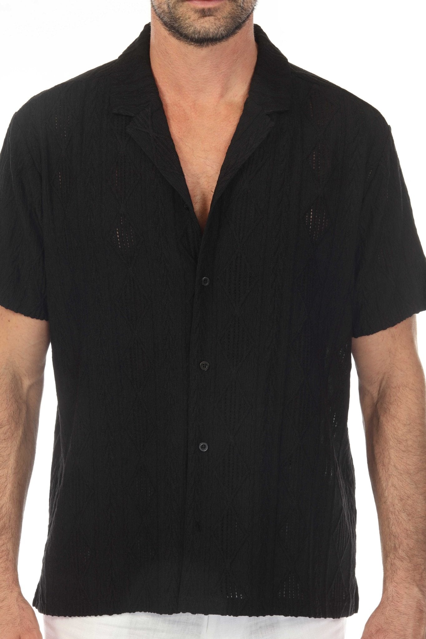 Men's Diamond Textured Button Down Knit Shirt