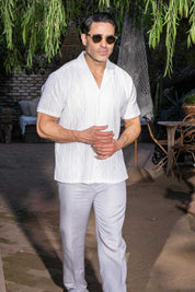 Men's Diamond Textured Button Down Knit Shirt