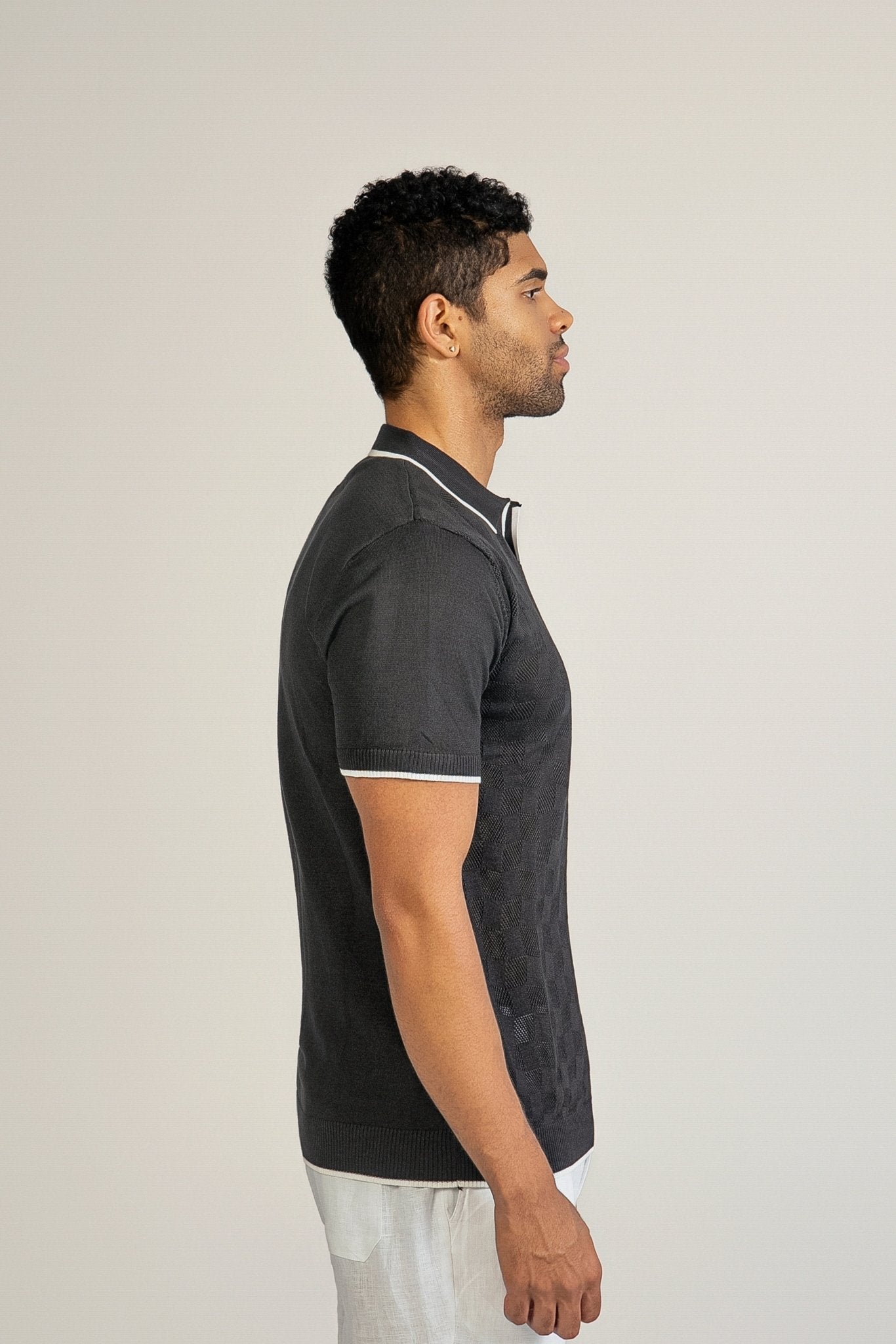 MSC-5541-BLACK_2.jpg
