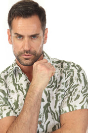 Camisa de manga corta de mezcla de lino con diseño cruzado para hombre