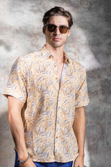 Camisa de manga corta de mezcla de lino con diseño cruzado para hombre