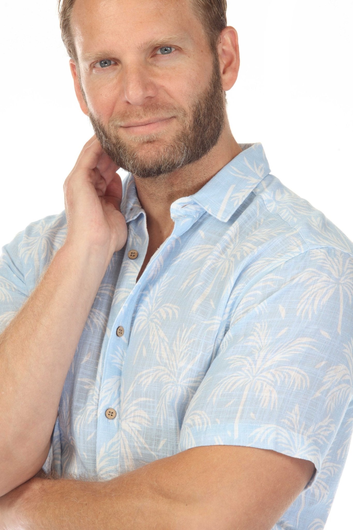 Camisa de manga corta de mezcla de lino con diseño cruzado para hombre