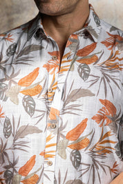 Camisa de manga corta de mezcla de lino con diseño cruzado para hombre