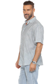 Camisa de manga corta con estampado de mosaico moderno