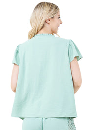 Blusa informal de verano para mujer con diseño fruncido, mangas abullonadas, cuello redondo y botones