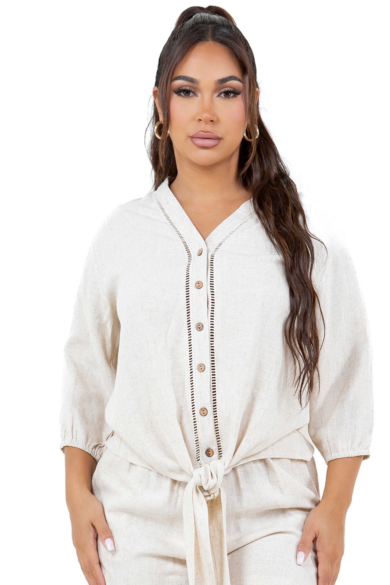 Blusa informal de lino con ribete de crochet para mujer, con botones, mangas 3/4 y lazo en el dobladillo.