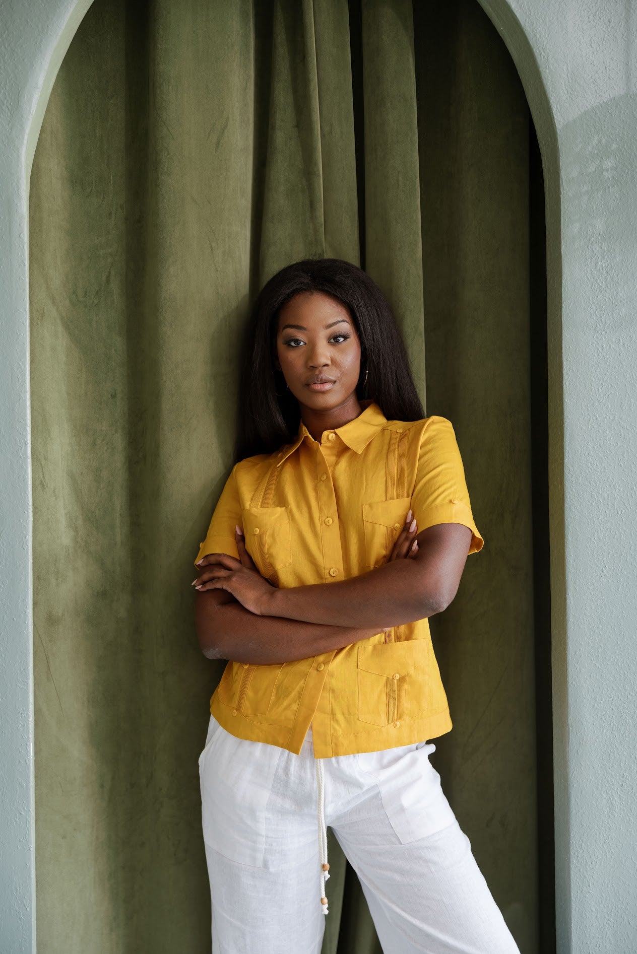 Camisa tradicional guayabera para mujer, premium, 100 % lino, manga corta, tallas XS-3X