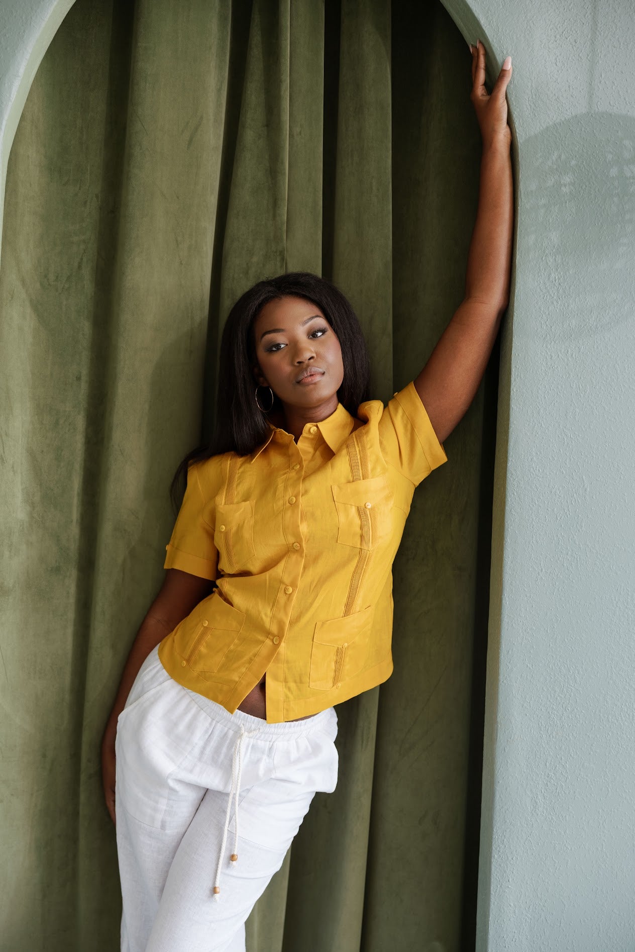 Camisa tradicional guayabera para mujer, premium, 100 % lino, manga corta, tallas XS-3X