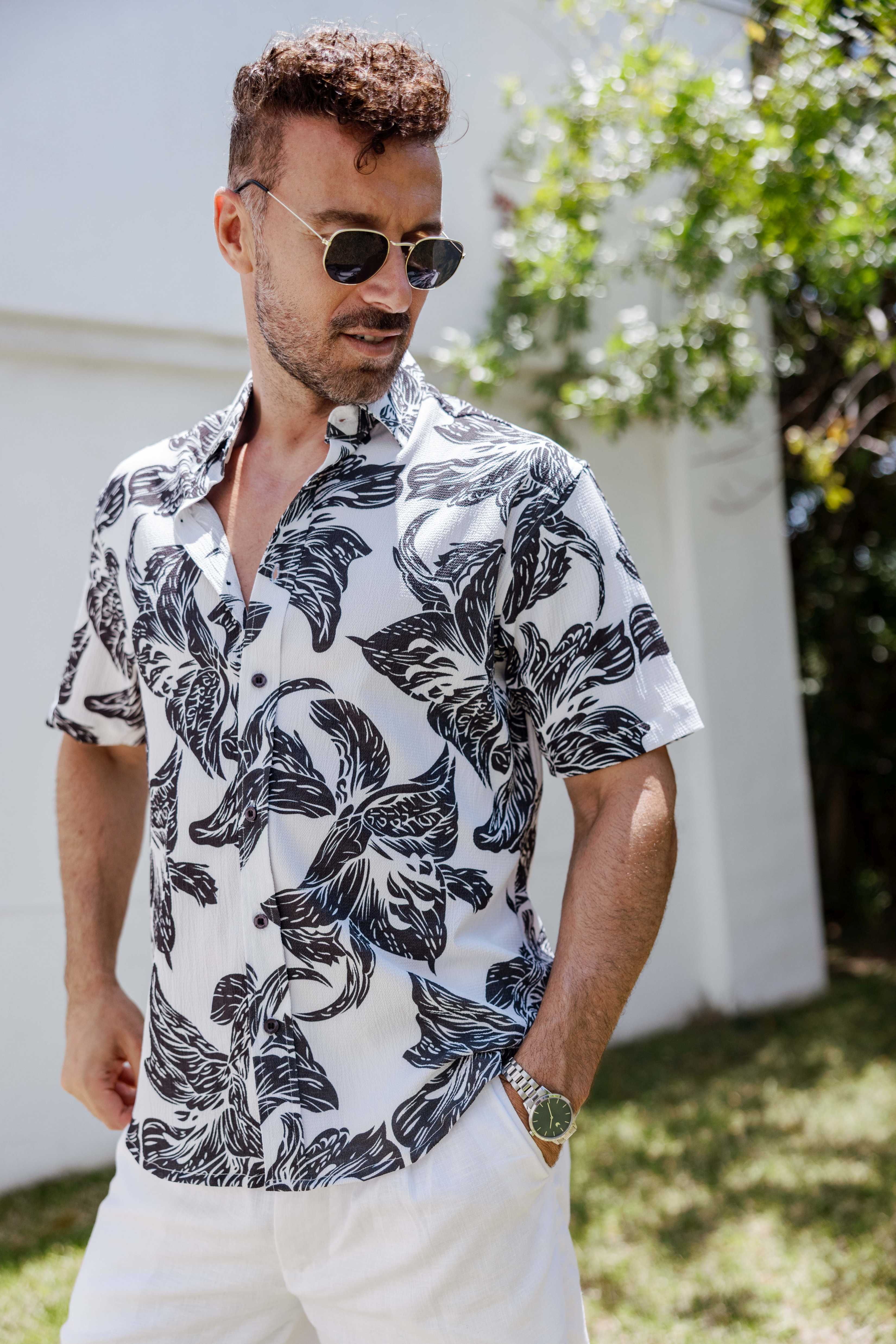 Mojito Men's Resort Style Casual Festive Print Searsucker Textured Shirt