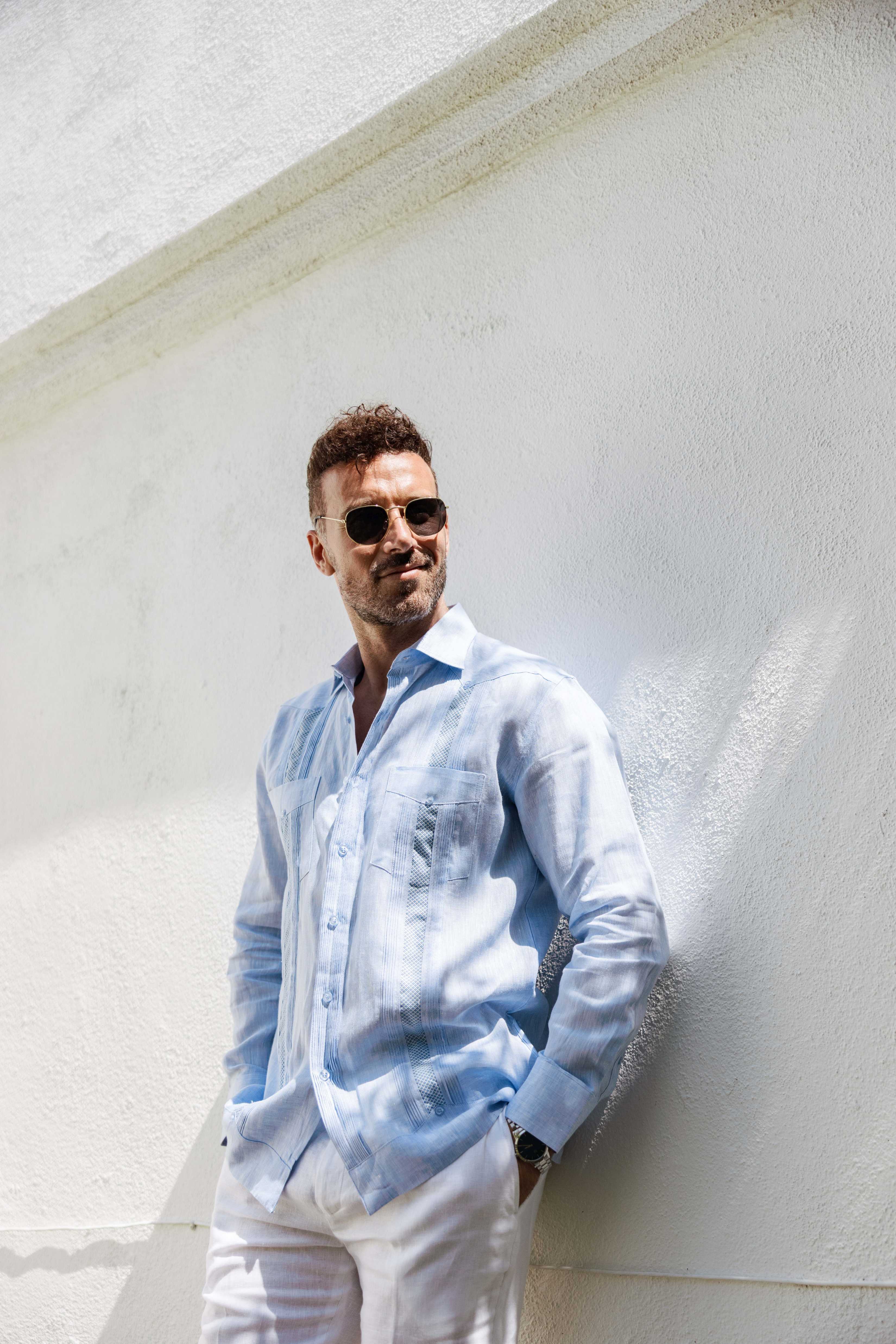 Mojito Men's 100% Linen Guayabera Chacabana Shirt Long Sleeve - Diamond Embroidery