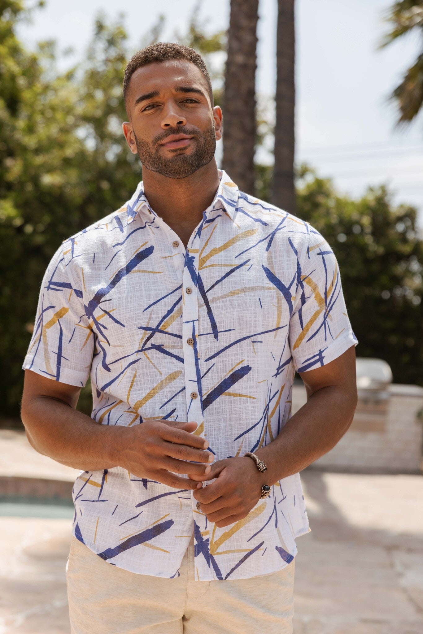 Camisa informal de lino con estampado estilo resort para hombre