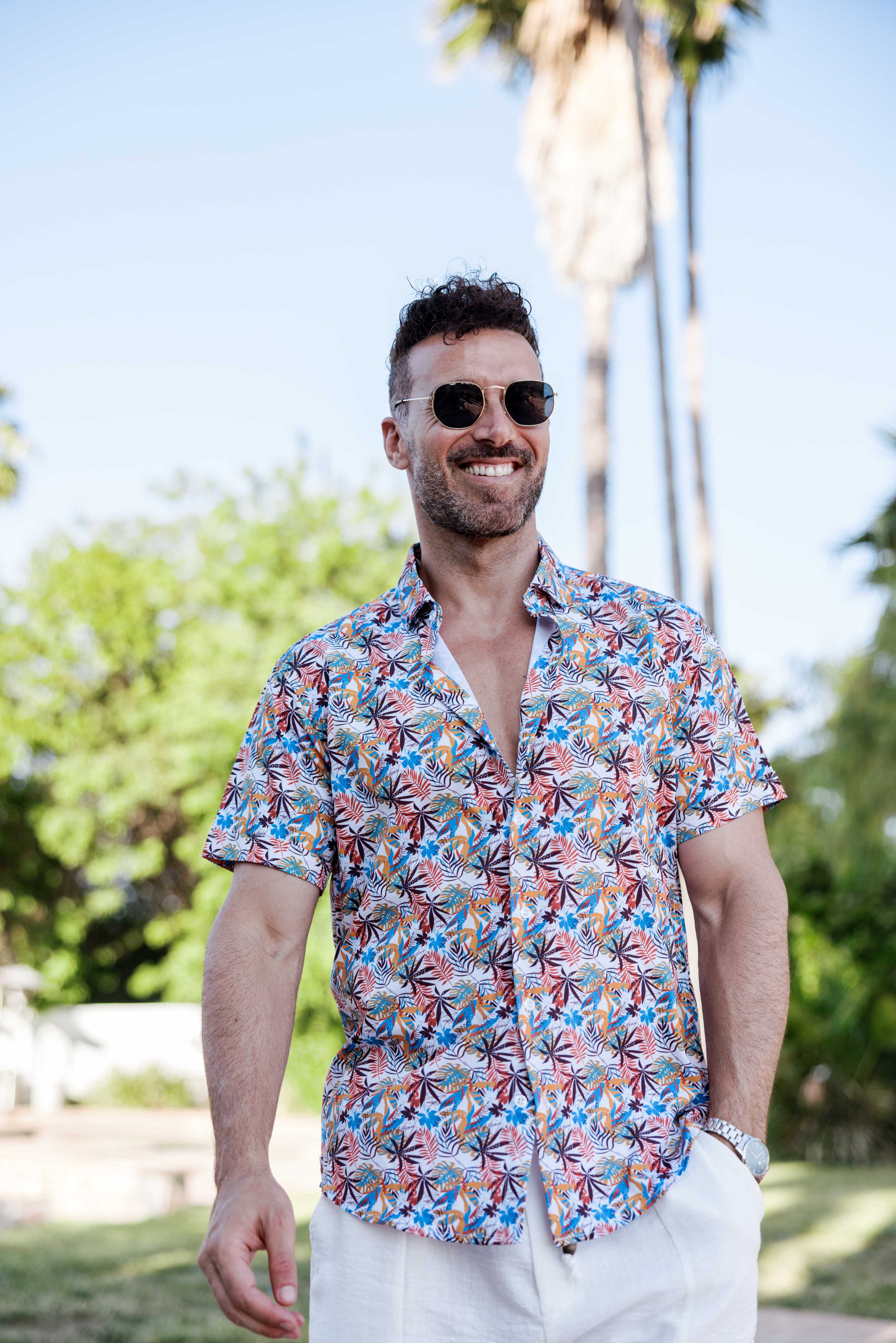 Mojito Lightweight Modern Multi Mini Leaf Pattern Print Stretch Shirt
