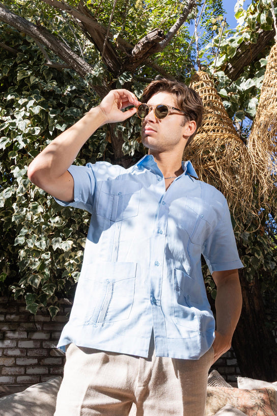 Men's 100% Linen Classic Four-Pocket Short Sleeve Guayabera Shirt