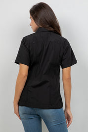 Guayabera de manga corta y 4 bolsillos para mujer
