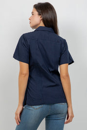 Guayabera de manga corta y 4 bolsillos para mujer