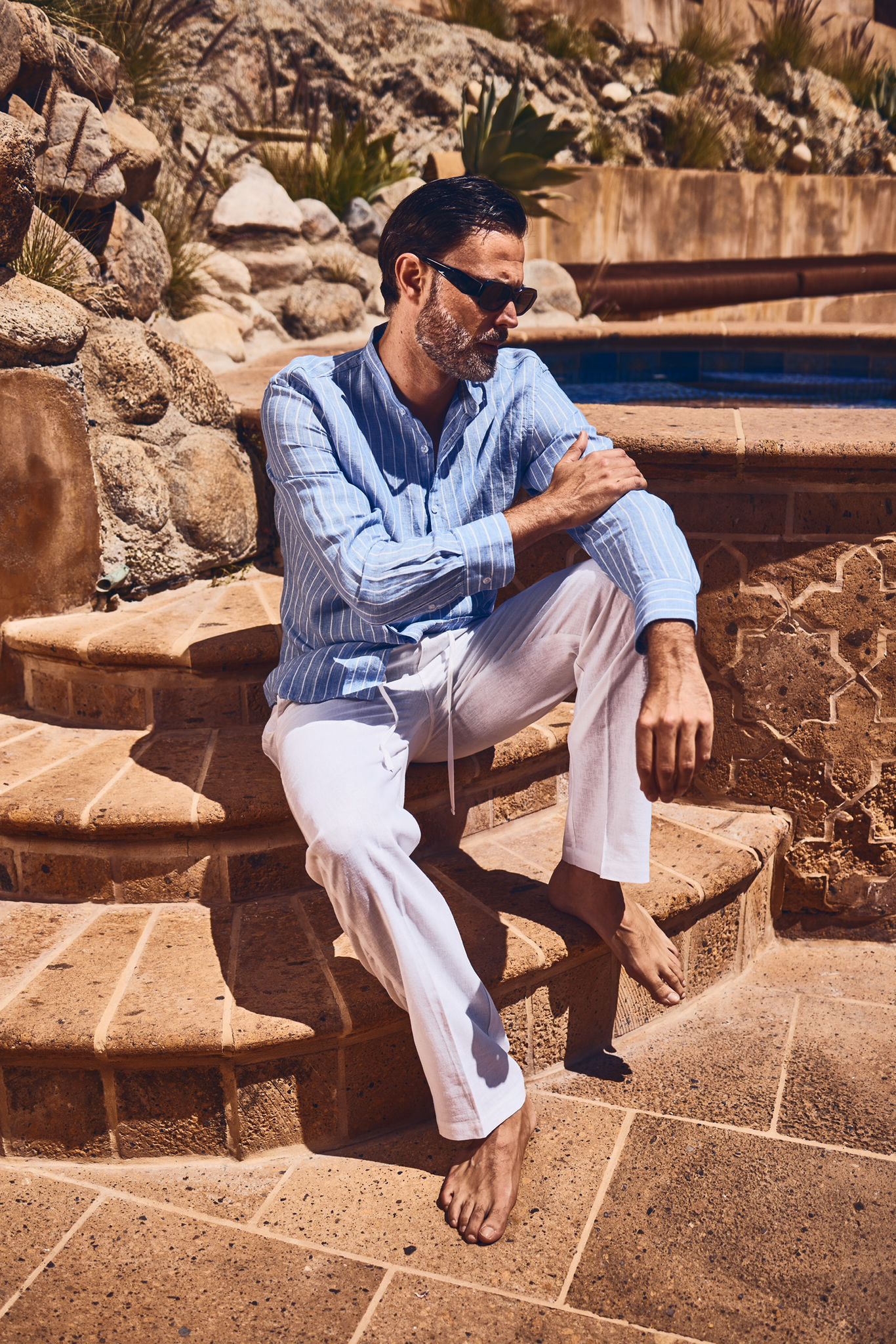 Camisa informal de manga larga con cuello mandarín y raya diplomática para hombre de Mojito, 100 % lino