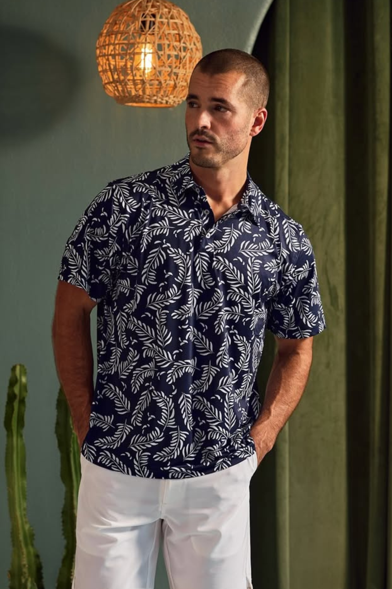 Polo casual Dry-Fit con estampado tropical