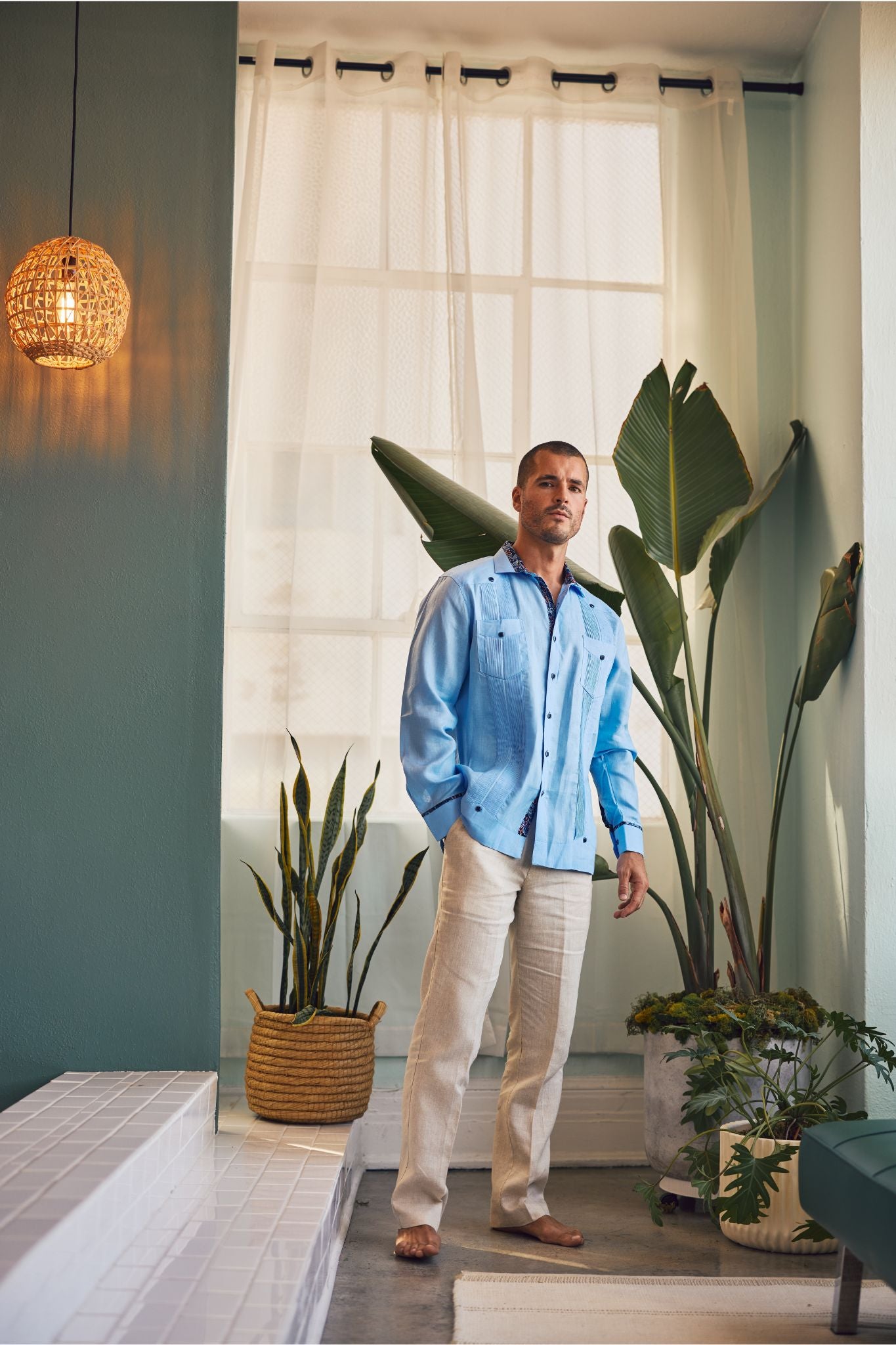 Men's 100% Linen Guayabera Chacabana Shirt Long Sleeve with Contrast Accent Trim