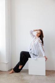 Mojito Women's Casual Resort Wear Embroidered Lace Button Down Tunic Blouse