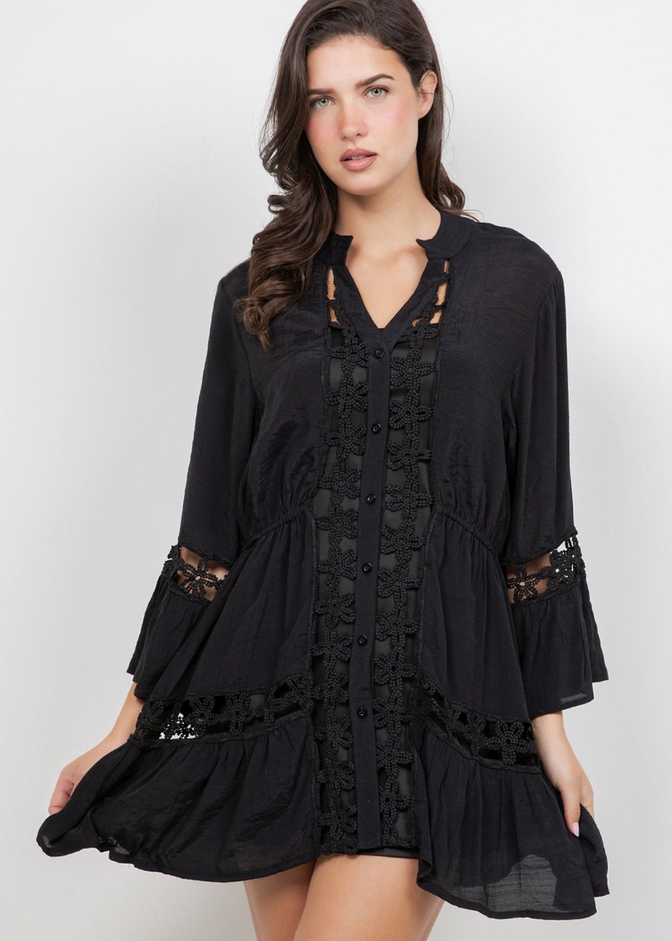4 Dress Set" in black, featuring lace trim and three-quarter sleeves.